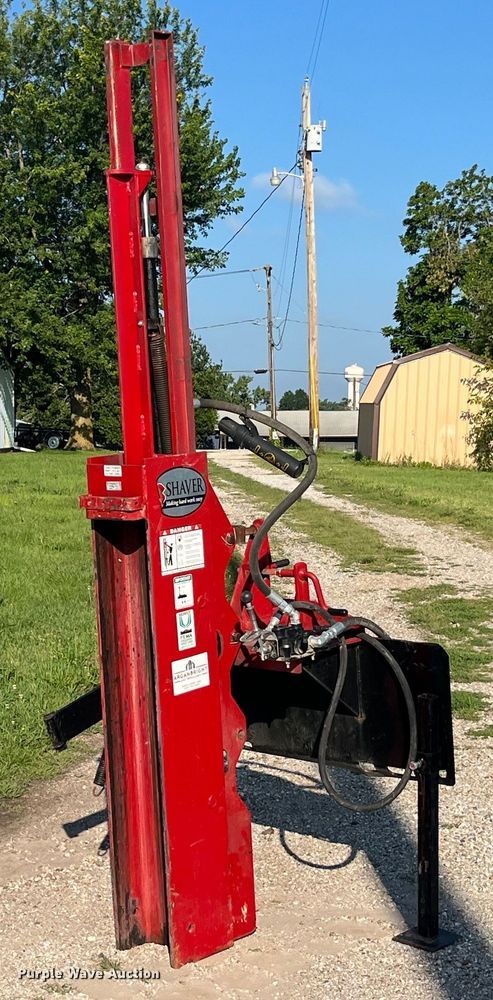 image for item EK8893 Shaver HD-10 skid steer post driver