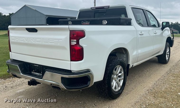 image for item EK8917 2019 Chevrolet Silverado 1500 Crew Cab pickup truck