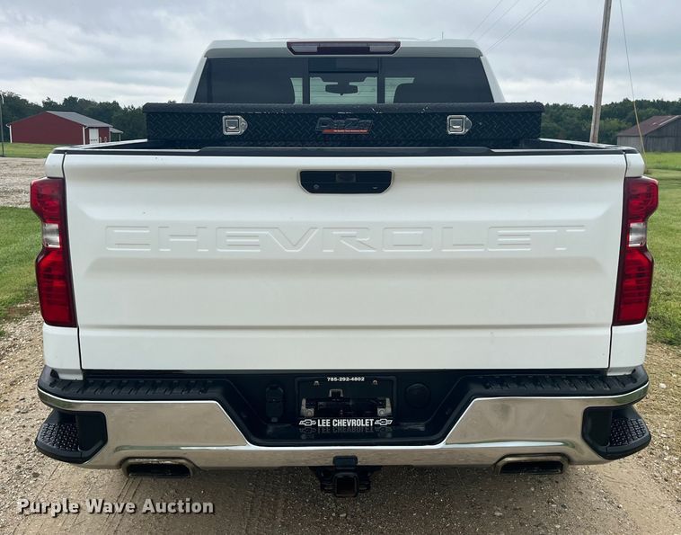 image for item EK8917 2019 Chevrolet Silverado 1500 Crew Cab pickup truck