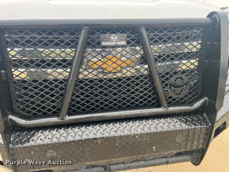 image for item EK8917 2019 Chevrolet Silverado 1500 Crew Cab pickup truck