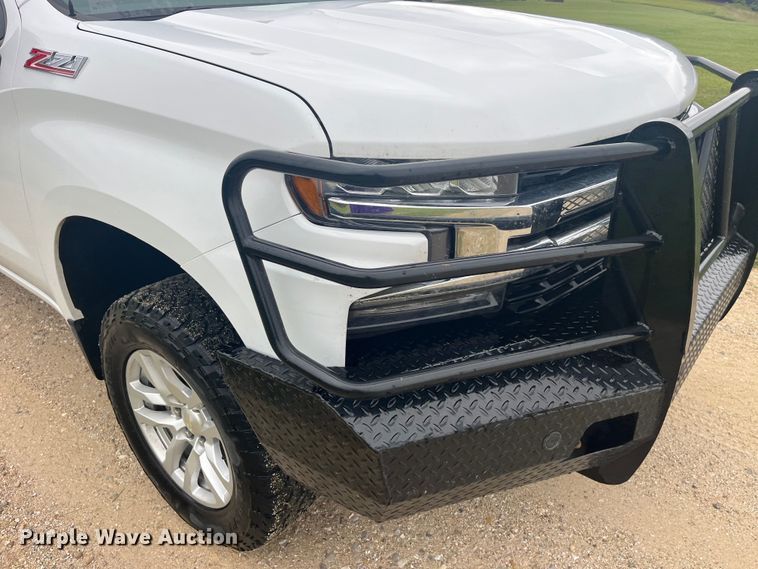 image for item EK8917 2019 Chevrolet Silverado 1500 Crew Cab pickup truck