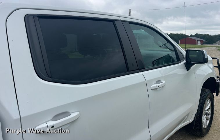 image for item EK8917 2019 Chevrolet Silverado 1500 Crew Cab pickup truck