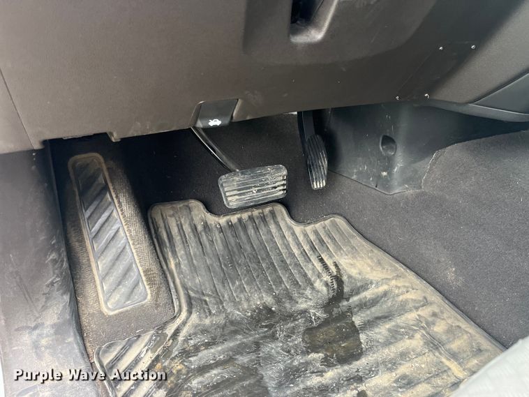 image for item EK8917 2019 Chevrolet Silverado 1500 Crew Cab pickup truck