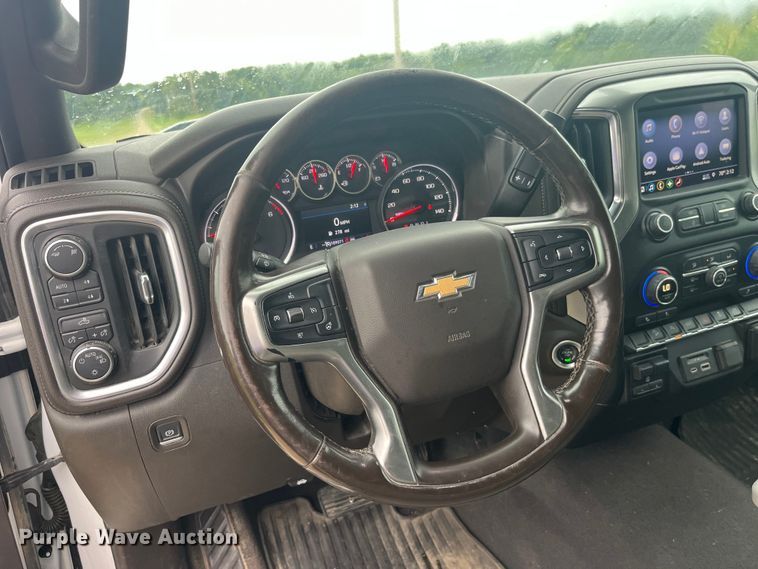 image for item EK8917 2019 Chevrolet Silverado 1500 Crew Cab pickup truck