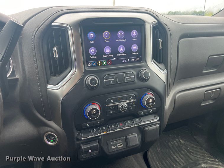 image for item EK8917 2019 Chevrolet Silverado 1500 Crew Cab pickup truck