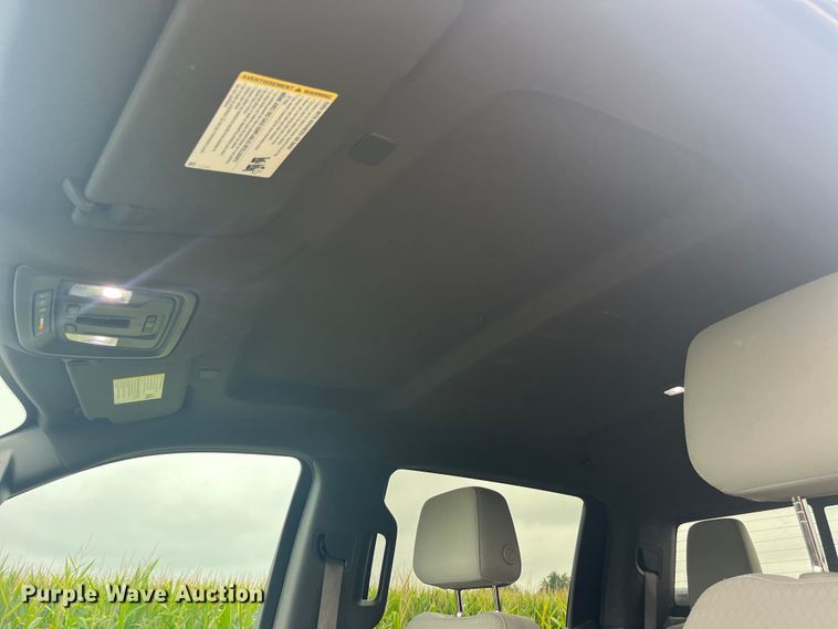 image for item EK8917 2019 Chevrolet Silverado 1500 Crew Cab pickup truck