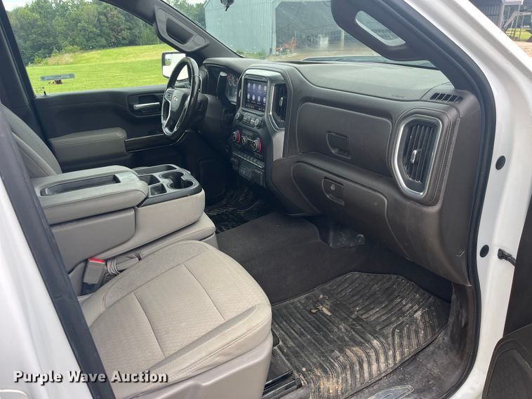 image for item EK8917 2019 Chevrolet Silverado 1500 Crew Cab pickup truck