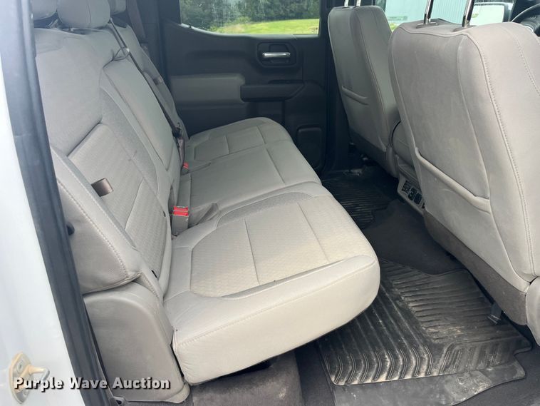 image for item EK8917 2019 Chevrolet Silverado 1500 Crew Cab pickup truck