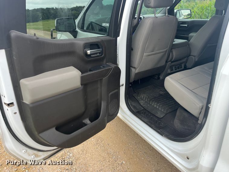 image for item EK8917 2019 Chevrolet Silverado 1500 Crew Cab pickup truck