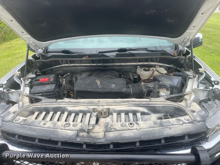 image for item EK8917 2019 Chevrolet Silverado 1500 Crew Cab pickup truck