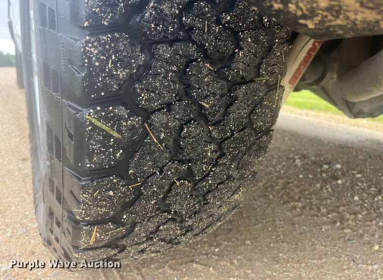 image for item EK8917 2019 Chevrolet Silverado 1500 Crew Cab pickup truck