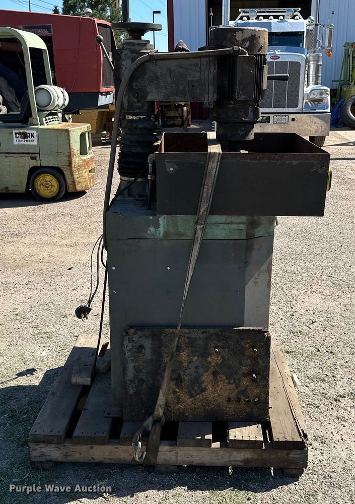 image for item IB9450 Grinder 