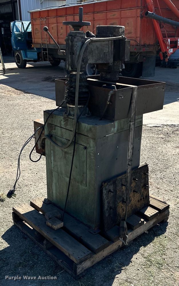 image for item IB9450 Grinder 