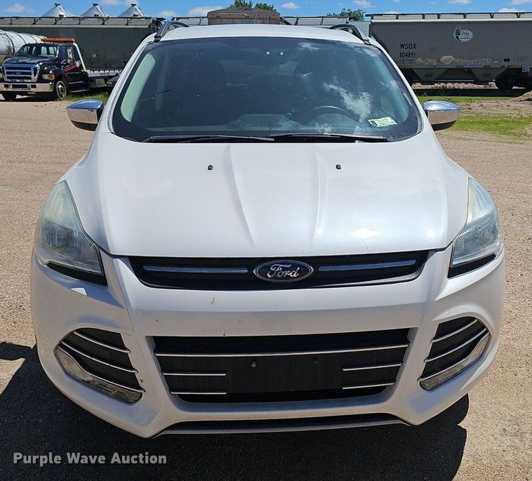 image for item IO9928 2014 Ford Escape SE SUV