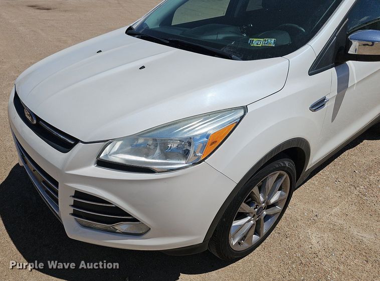 image for item IO9928 2014 Ford Escape SE SUV