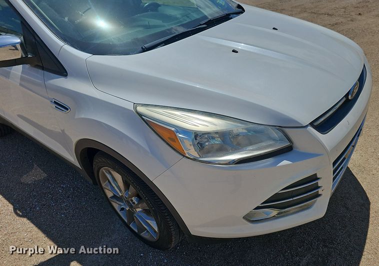 image for item IO9928 2014 Ford Escape SE SUV