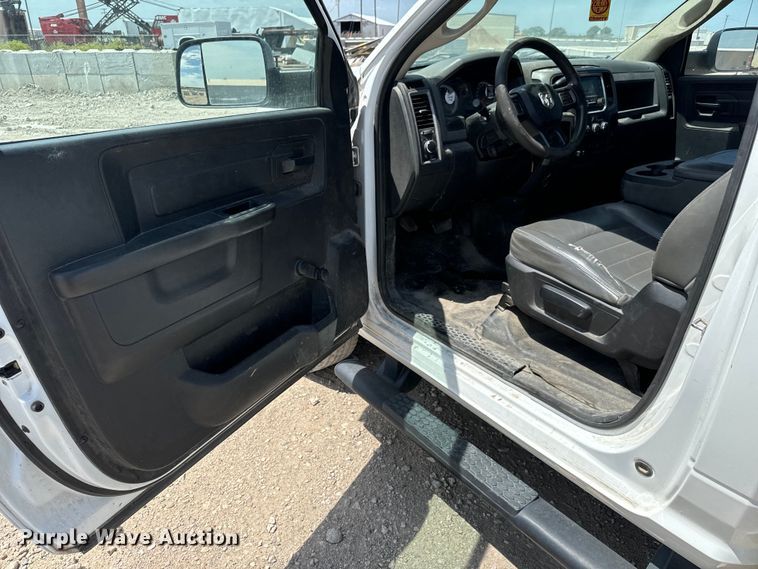 image for item LF9861 2018 Dodge Ram 2500HD pickup truck