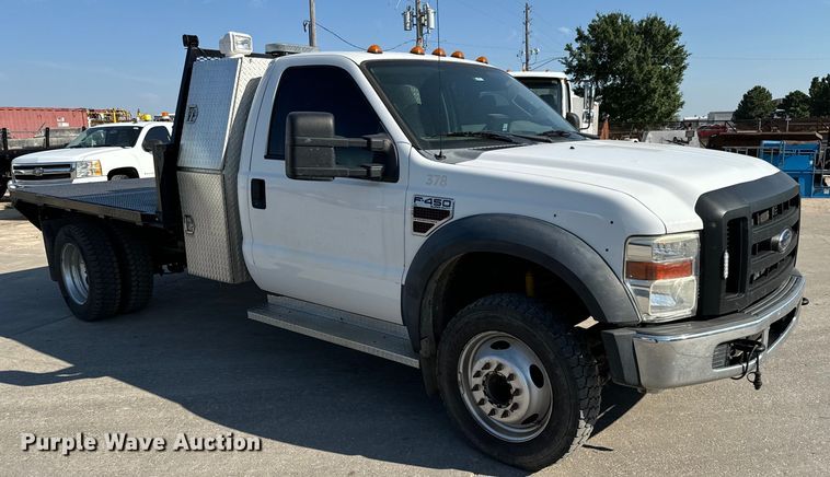 image for item LF9899 2009 Ford F450 Super Duty XL flatbed truck