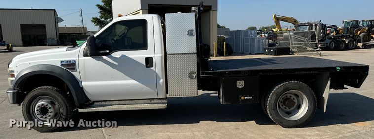 image for item LF9899 2009 Ford F450 Super Duty XL flatbed truck
