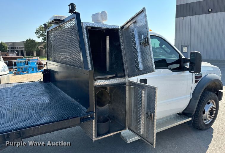 image for item LF9899 2009 Ford F450 Super Duty XL flatbed truck