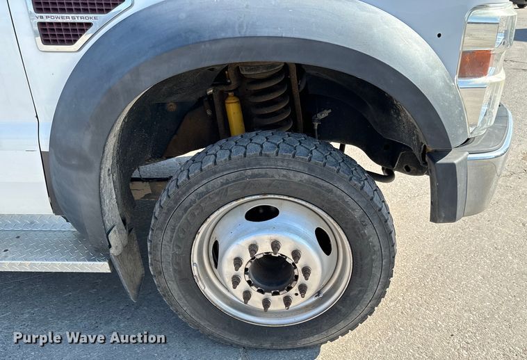 image for item LF9899 2009 Ford F450 Super Duty XL flatbed truck