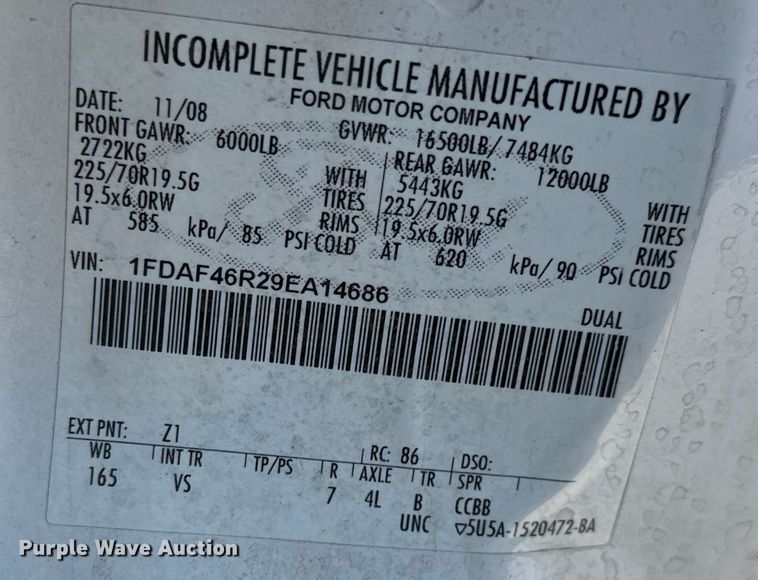 image for item LF9899 2009 Ford F450 Super Duty XL flatbed truck