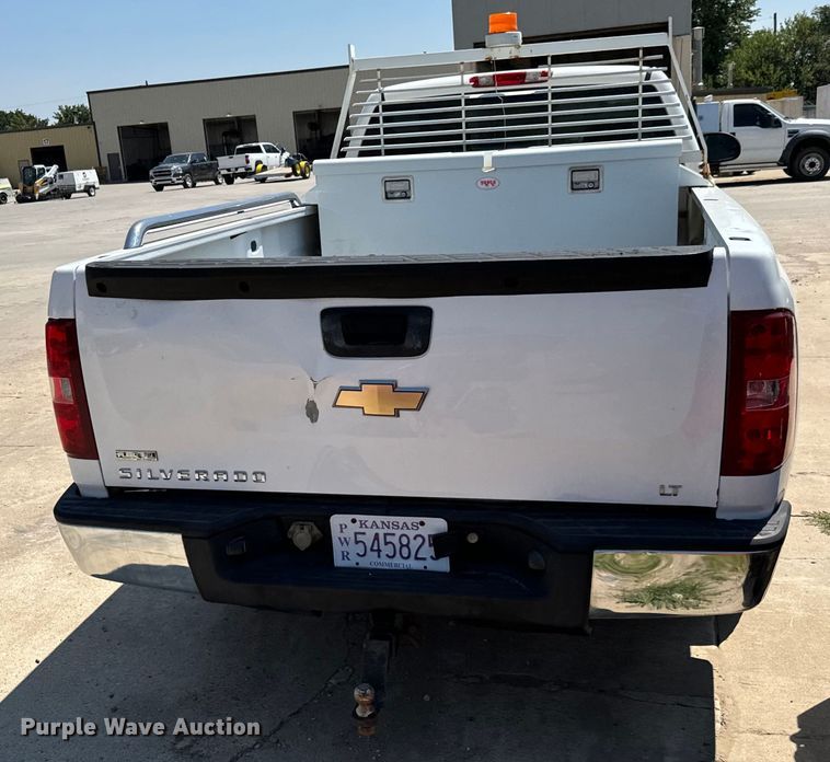 image for item LF9901 2009 Chevrolet  Silverado 1500 Ext. Cab pickup truck