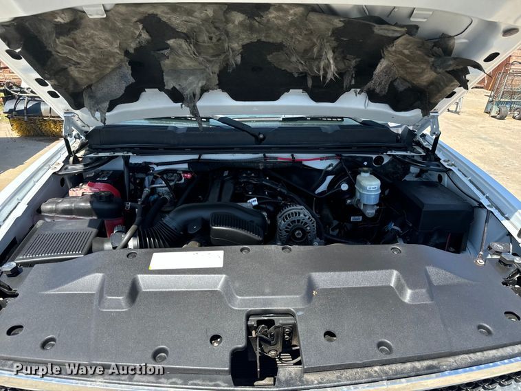 image for item LF9901 2009 Chevrolet  Silverado 1500 Ext. Cab pickup truck