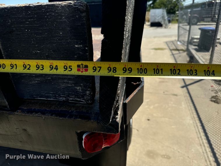 image for item LF9902 1997 International  4700 dump flatbed truck