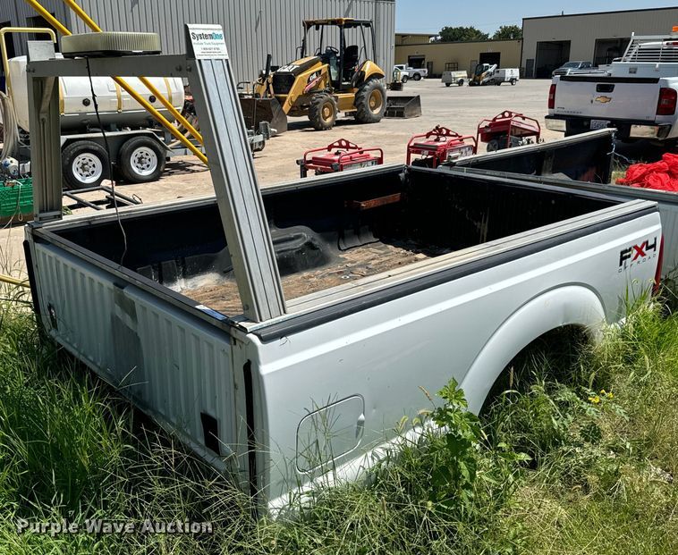 image for item LF9931 Ford pickup truck bed 