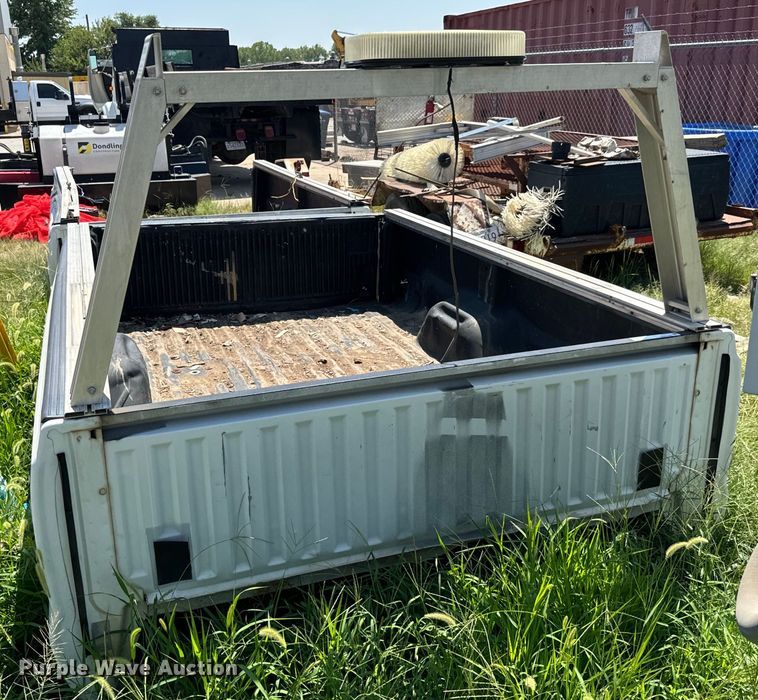 image for item LF9931 Ford pickup truck bed 