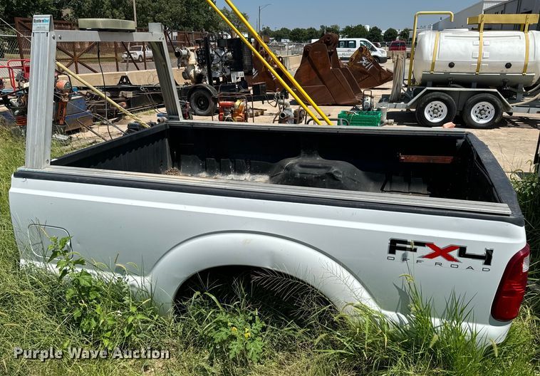 image for item LF9931 Ford pickup truck bed 