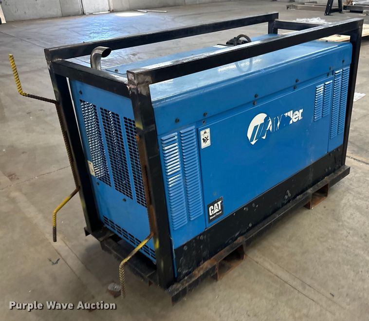 image for item LF9936 Miller Pro 300 welder/generator