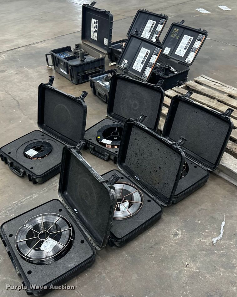 image for item LF9939 (4) wire feeders