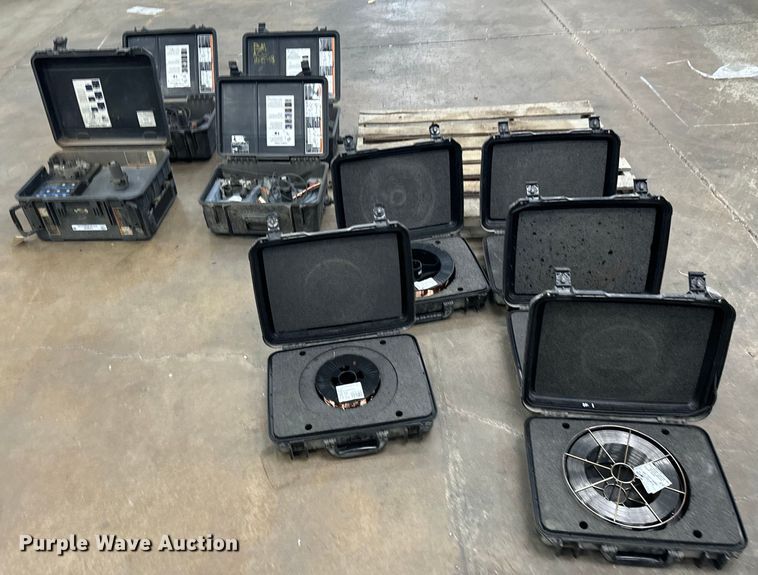 image for item LF9939 (4) wire feeders