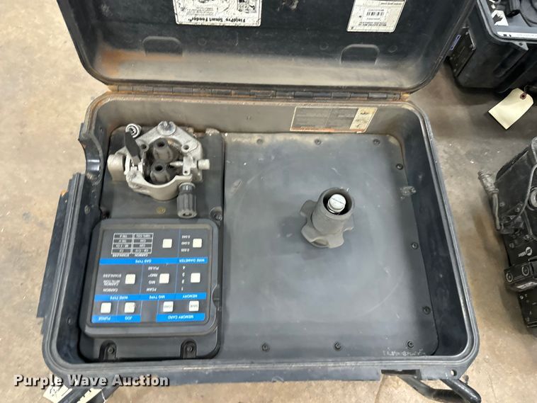 image for item LF9939 (4) wire feeders