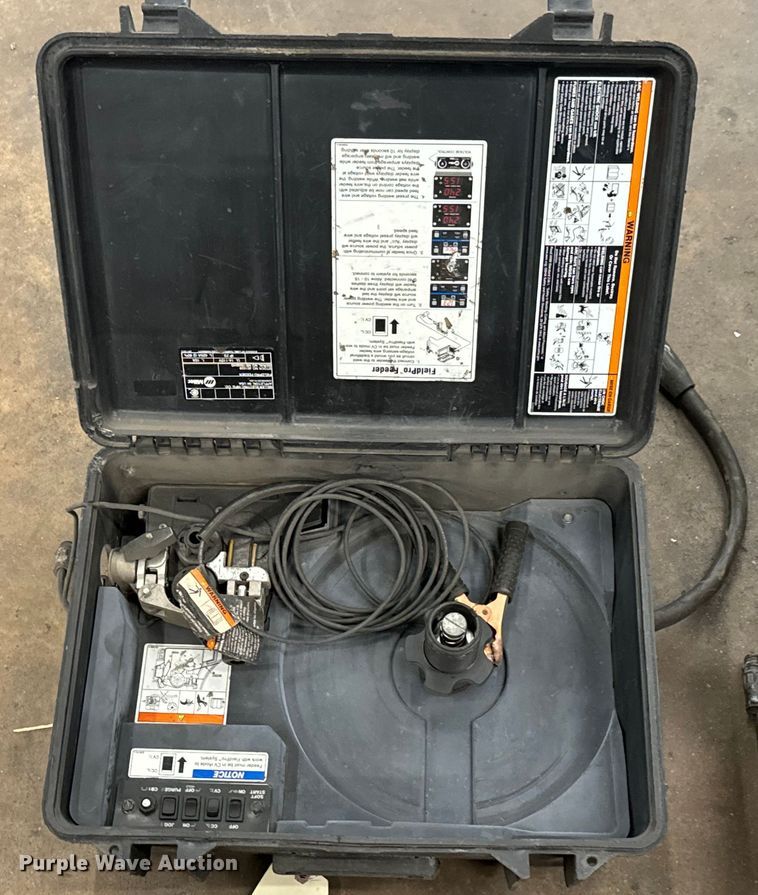 image for item LF9939 (4) wire feeders