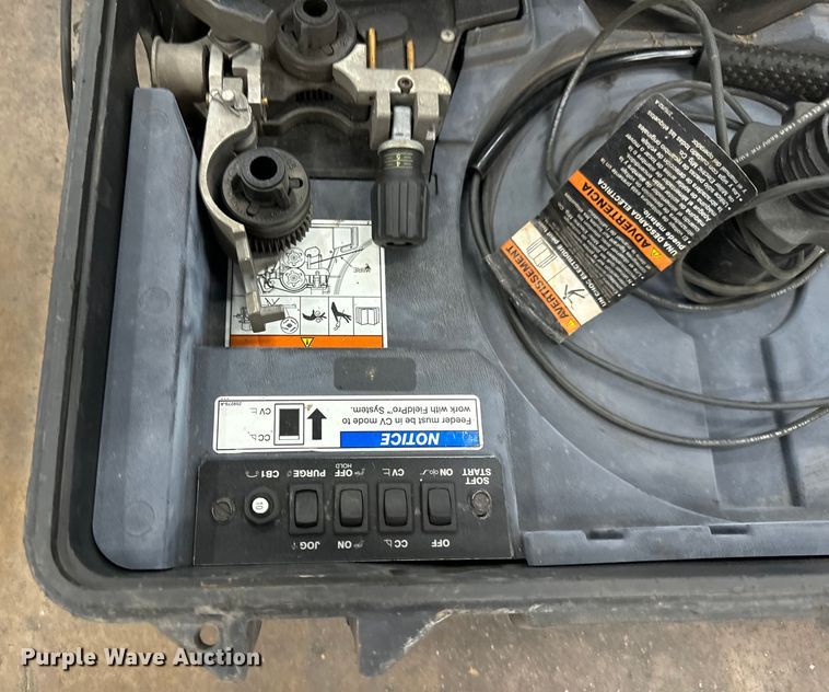 image for item LF9939 (4) wire feeders