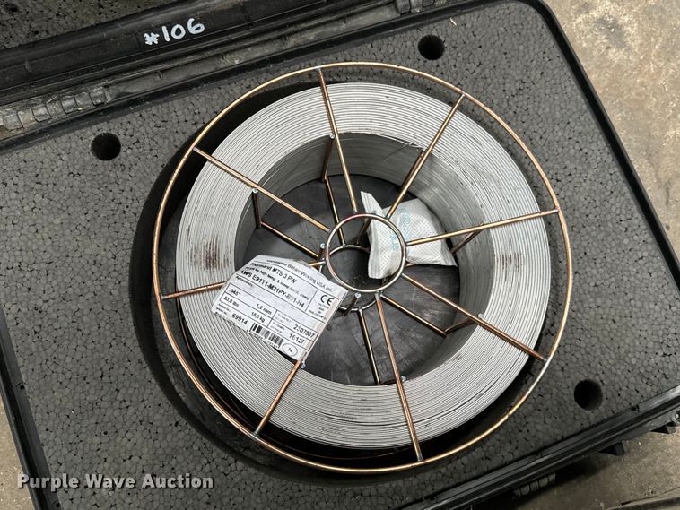 image for item LF9939 (4) wire feeders