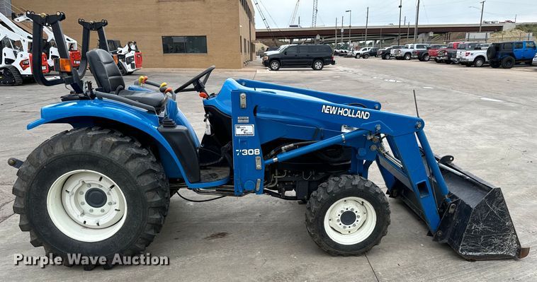 image for item LF9950 2000 New Holland TC29D MFWD tractor