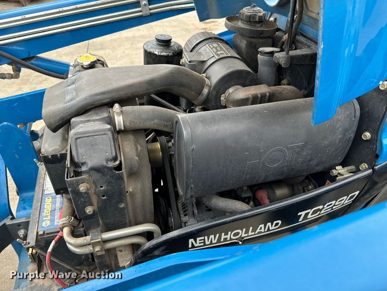 image for item LF9950 2000 New Holland TC29D MFWD tractor
