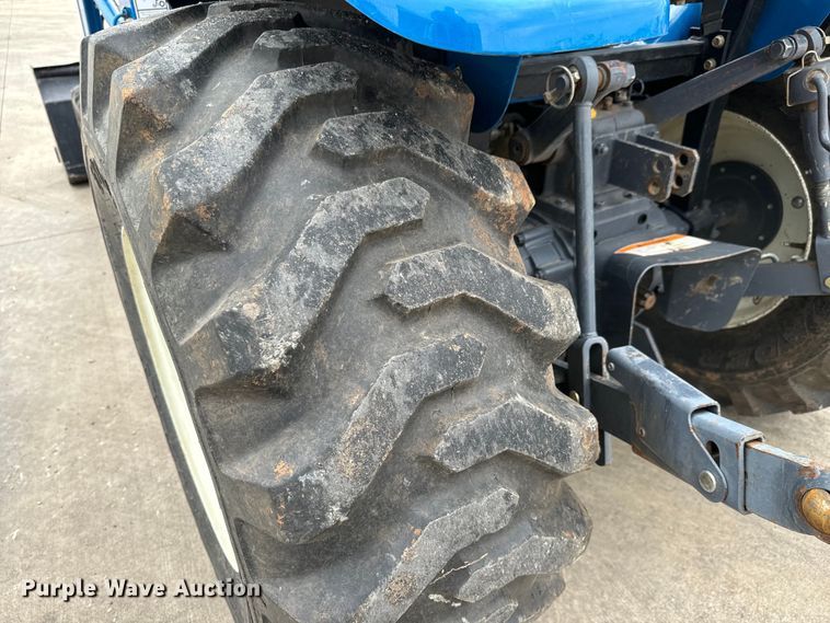 image for item LF9950 2000 New Holland TC29D MFWD tractor