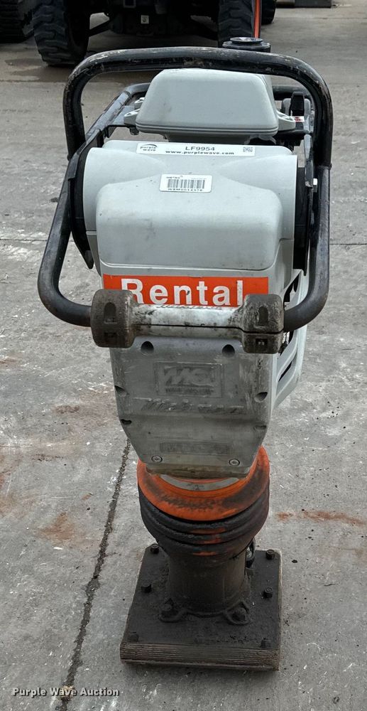 image for item LF9954 Mikasa MTX-70 plate compactor