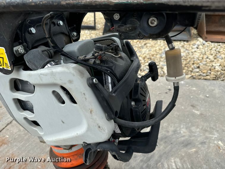 image for item LF9954 Mikasa MTX-70 plate compactor