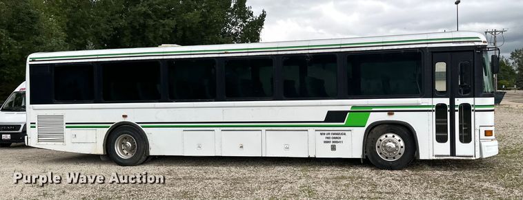 image for item LR9425 1994 Blue Bird  coach bus