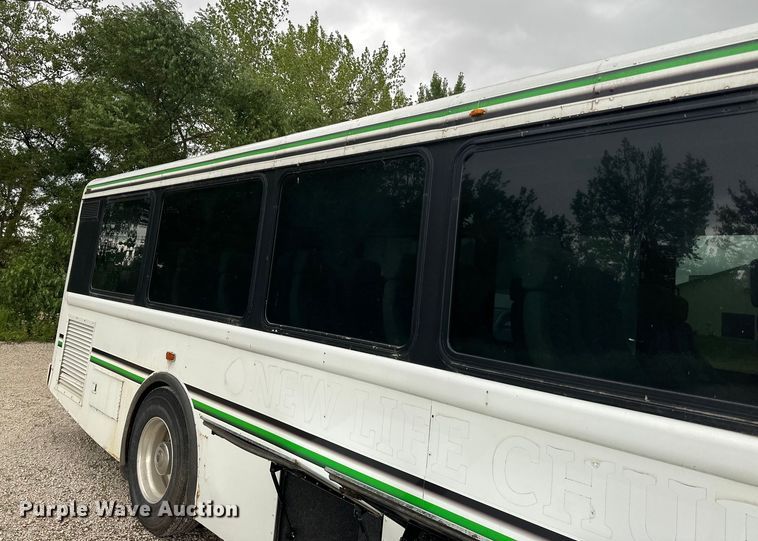 image for item LR9425 1994 Blue Bird  coach bus