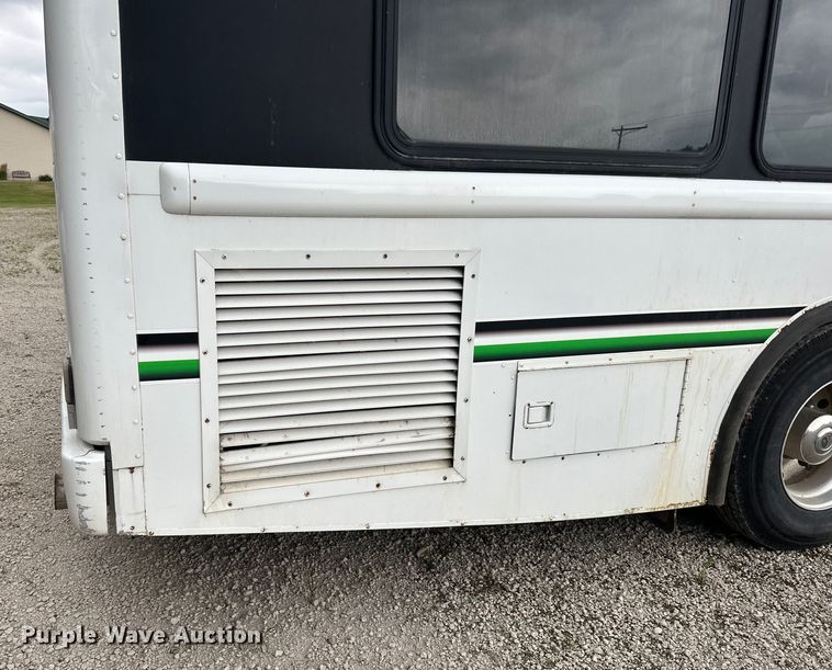image for item LR9425 1994 Blue Bird  coach bus