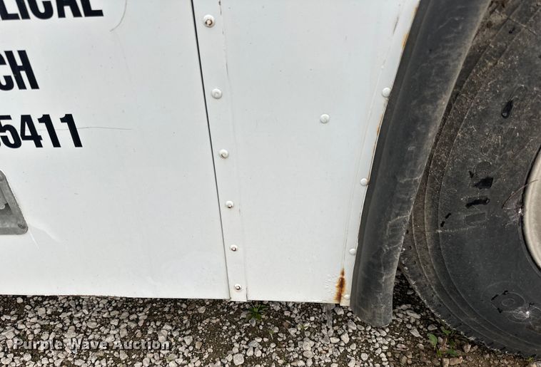 image for item LR9425 1994 Blue Bird  coach bus