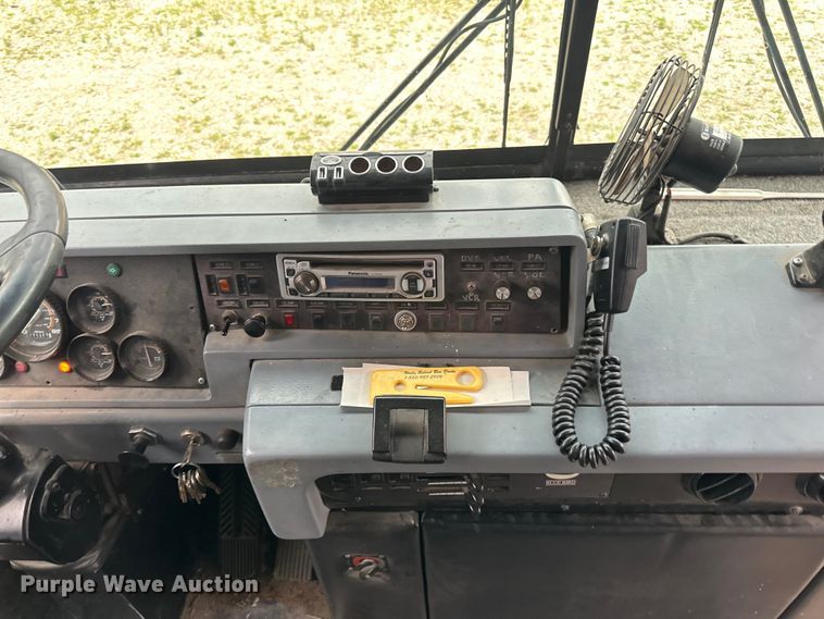 image for item LR9425 1994 Blue Bird  coach bus