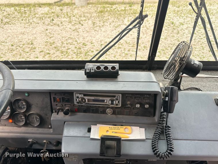 image for item LR9425 1994 Blue Bird  coach bus
